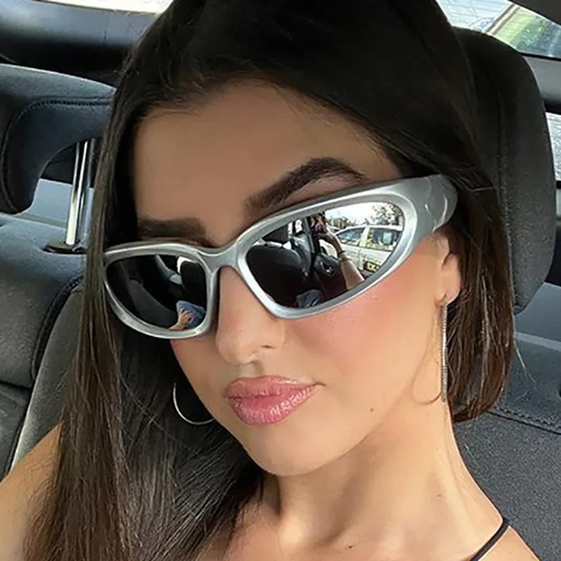 Luxury Y2K Sports Punk Sunglas - Luxury Zone recension och pris