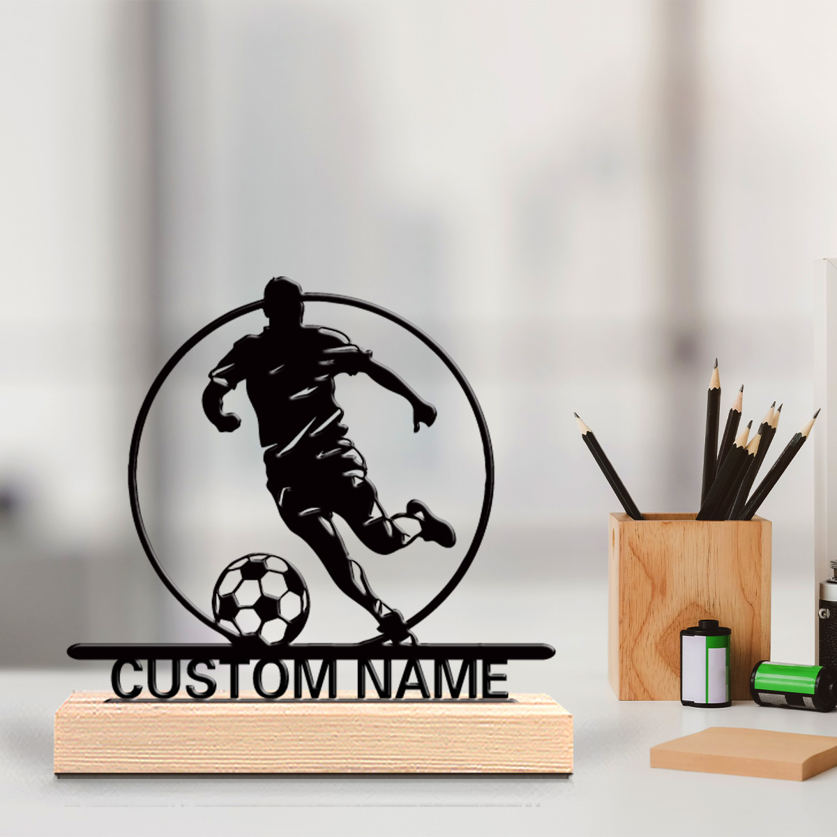 Custom Soccer Player Metal Sta - Personalized Engraved Gift recension och pris