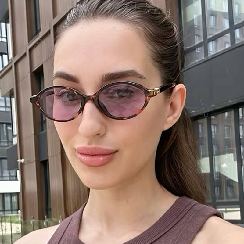 Fashion Oval Simple Sunglasses - Luxury Lifestyle Store recension och pris