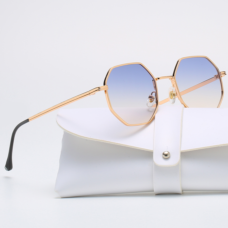 Square Polygon Metal Sunglasse - Luxury Lifestyle Store recension och pris